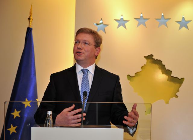 Να αποφύγει τις δημοτικές εκλογές στο Κόσοβο κάλεσε ο επίτροπος για τη Διεύρυνση τη Σερβία